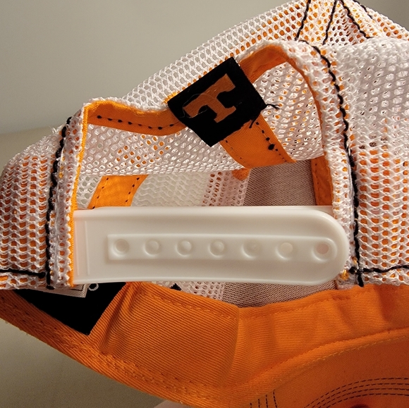 Adidas Tennessee Volunteers Meshback Adjustable Hat - Picture 3 of 3